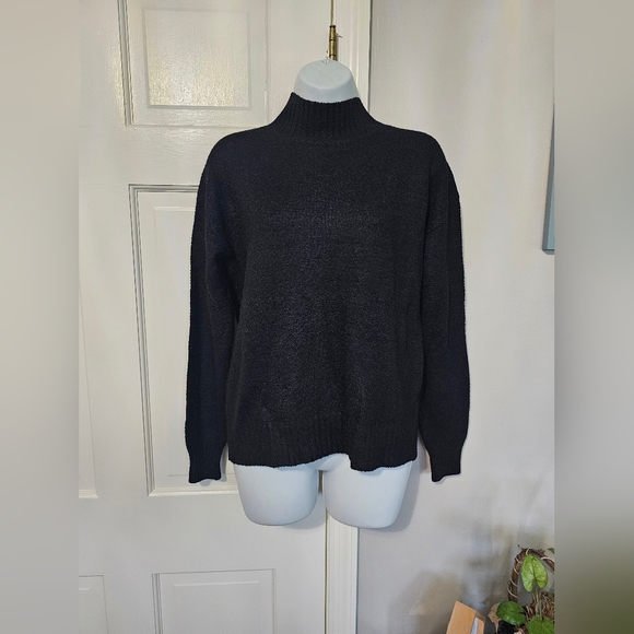 Apt. 9 Sweaters - Black Knit Sweater